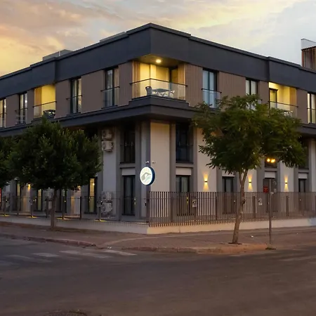 Rudblu Aparthotel *